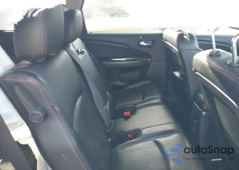 2016 Dodge Journey R/T z USA, uszkodzony, nr VIN 3C4PDDEG0GT192999